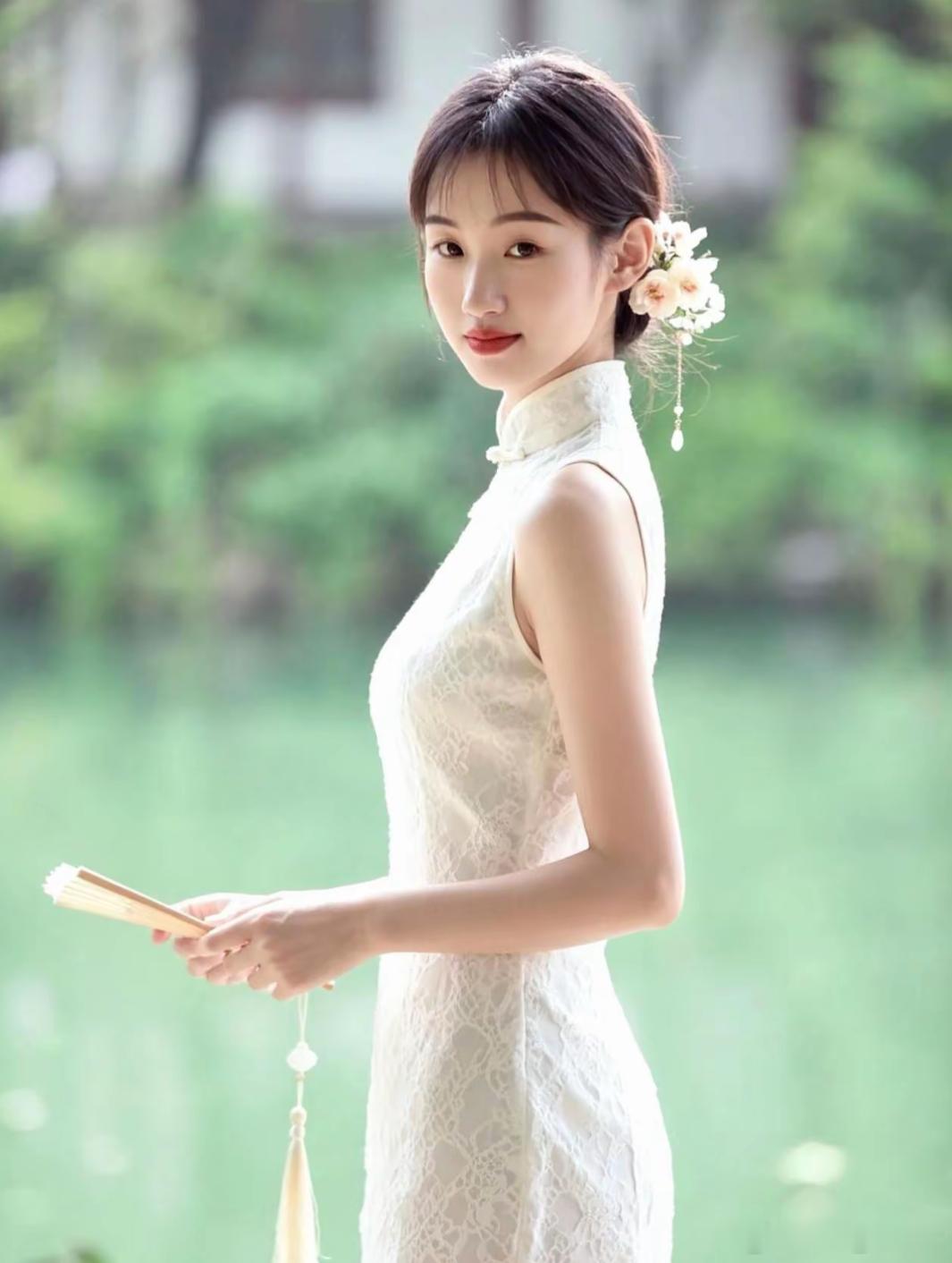 洋洋高锐·一帘幽梦、吗◎夏……扑流萤……品香草一寸芳甸……梦娇娆◎心……飞出窗…