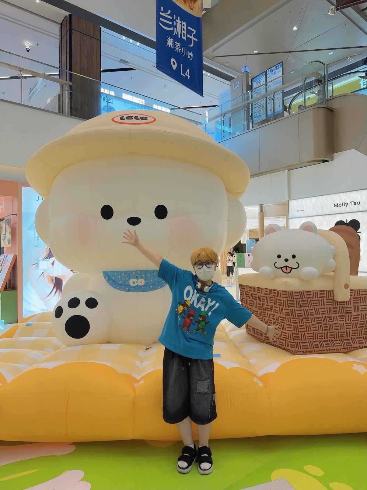 耶！这是我的小狗展哦！这是我的首展！好开心！生活不能没有小狗 大家放假...