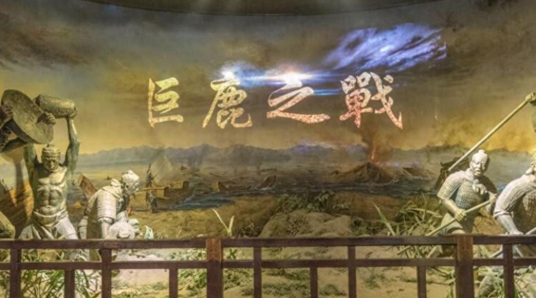 韩信如何在垓下之战中以劣势兵力逆转百万大军，以多胜少其实并不容易？
1934年秋