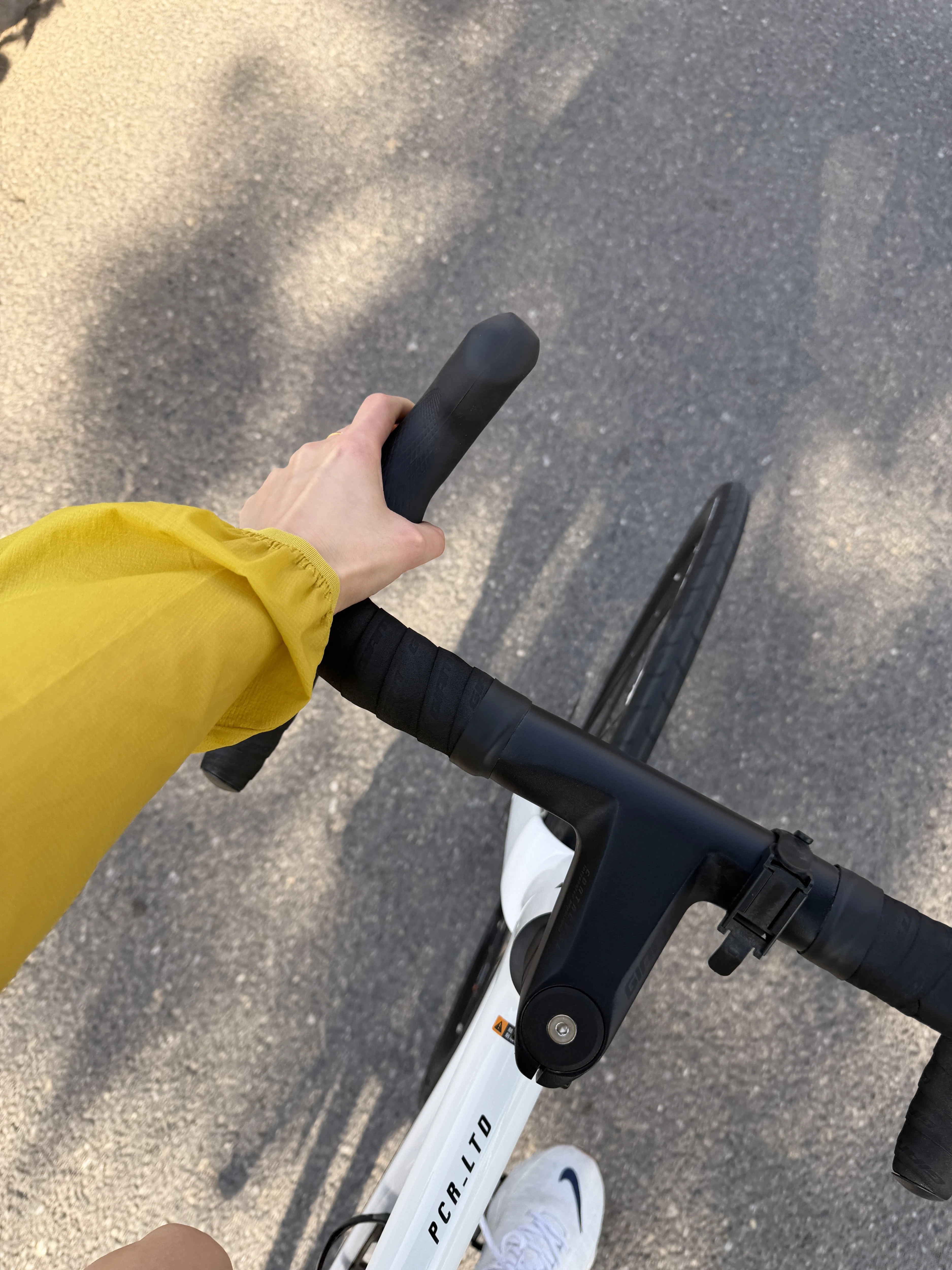 出来骑车呀！🚴