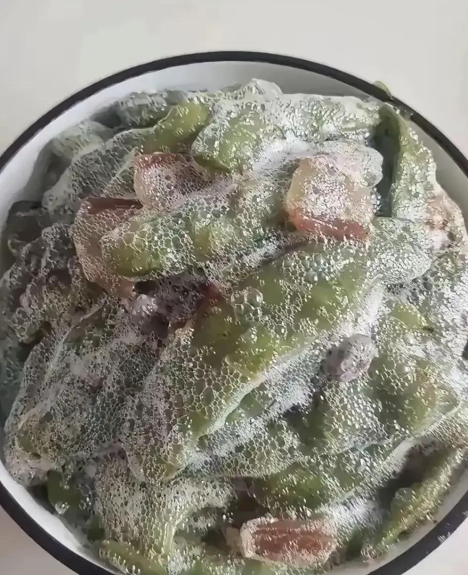 闺蜜:把菜炒成这个样，怎么下得了口？