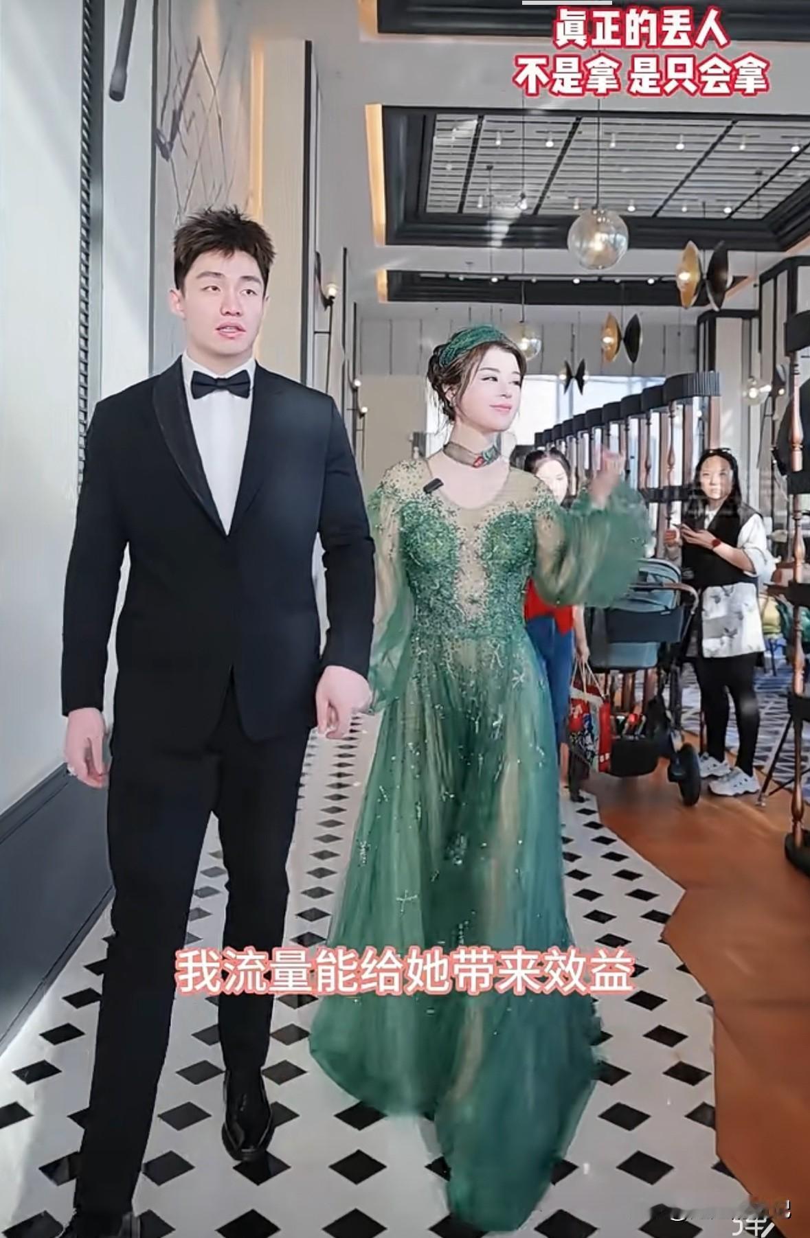 感觉任任越来越精明，越来越清醒了。
他说，我并没有躺平，我会给会长带来效益，我每