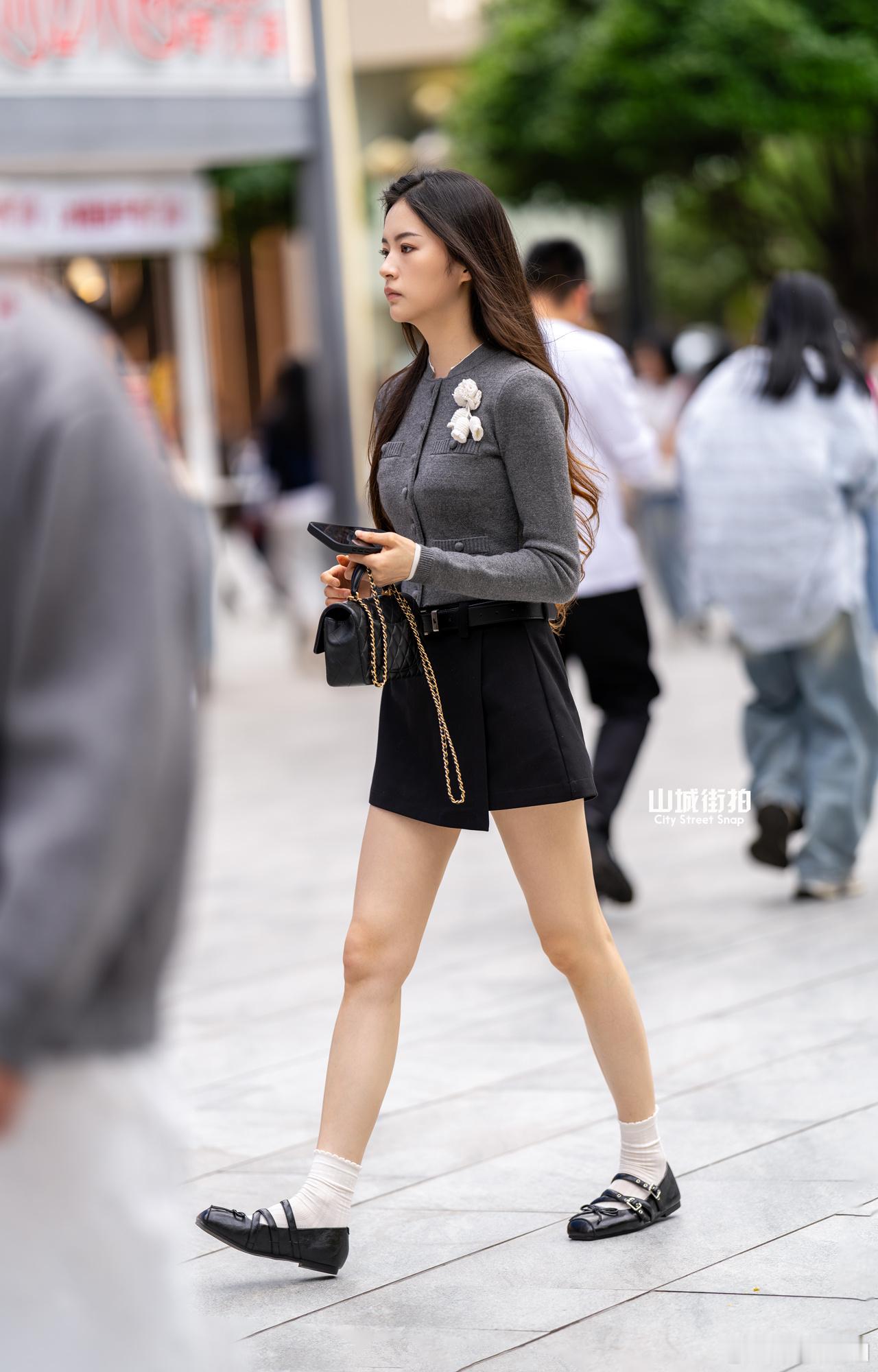 周四，早~ 