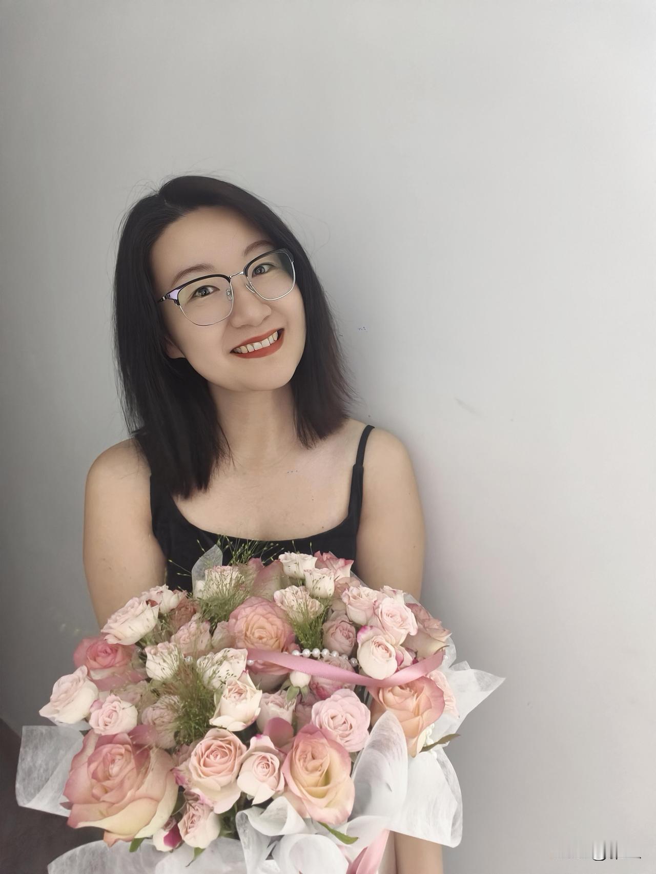 过了一年又一年，今年刚好三十三。