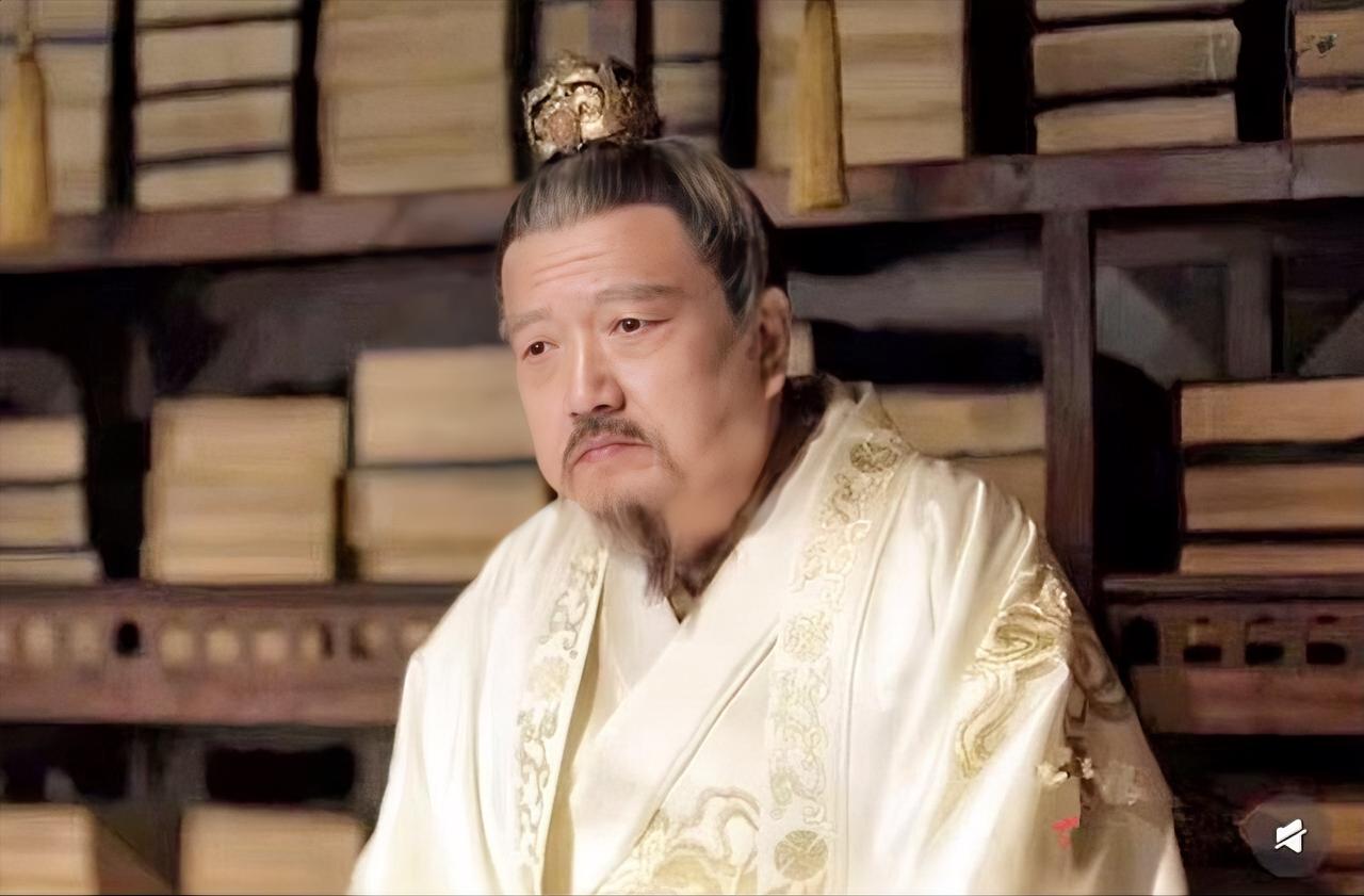 老演员秦焰走了，
说起秦焰这个名字，很多人不太熟悉，
但只要看到他的脸，你就会恍