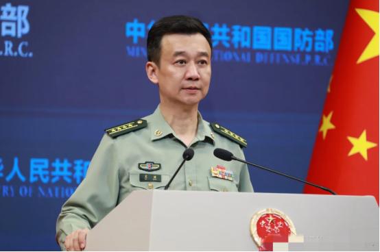 谁敢窜访，就炸谁的港口！针对外部势力把台湾当成“打卡圣地”的嚣张行径，必须立下新