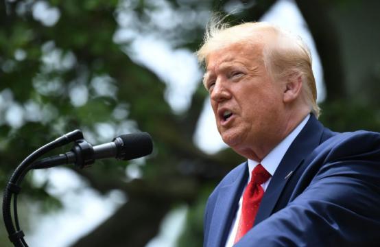 美国总统特郎普明确宣布

2月10日，美国总统特朗普9日威胁称，他将阻止连接美国