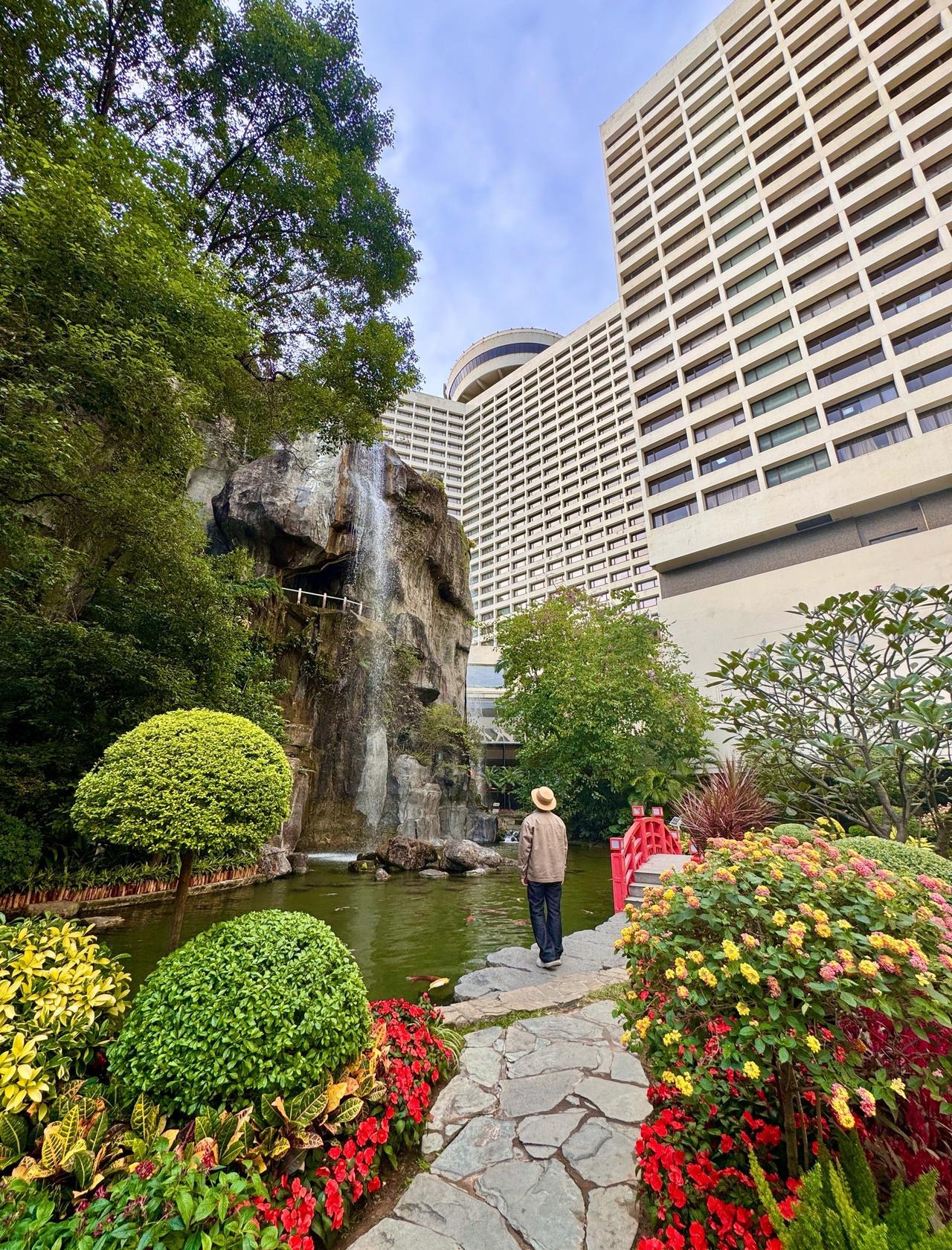 这应该是广州最适合独处放松的地方吧…
📍广州 
/
作为城市旅游达人，这次我在