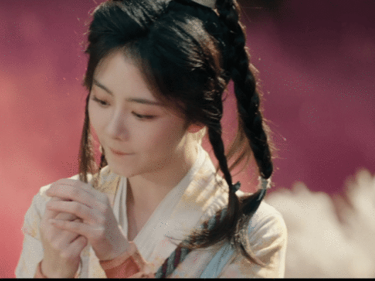 谭松韵同一角色三种美 原来肖瑶、宁安、龙主是同一个角色！谭松韵演得也太绝了，三种