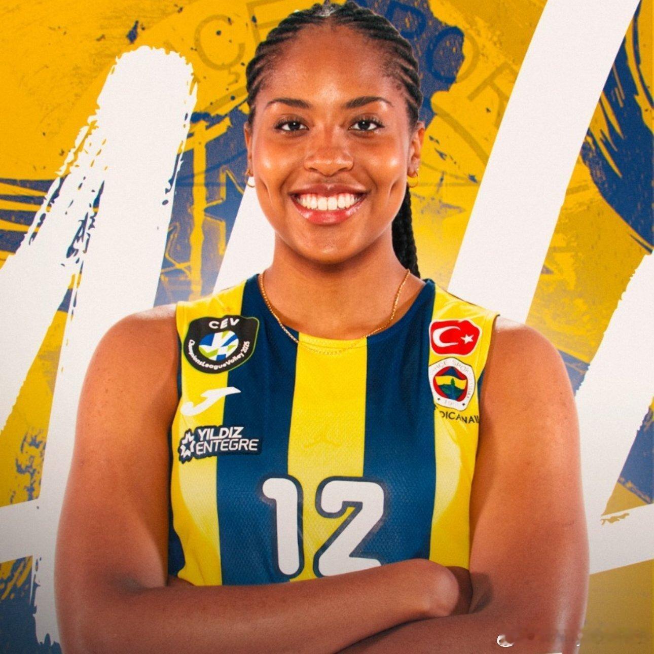 📊🇧🇷克里斯蒂娜（4局）：▶️21分：32扣18中0失误1被拦，1拦2发，