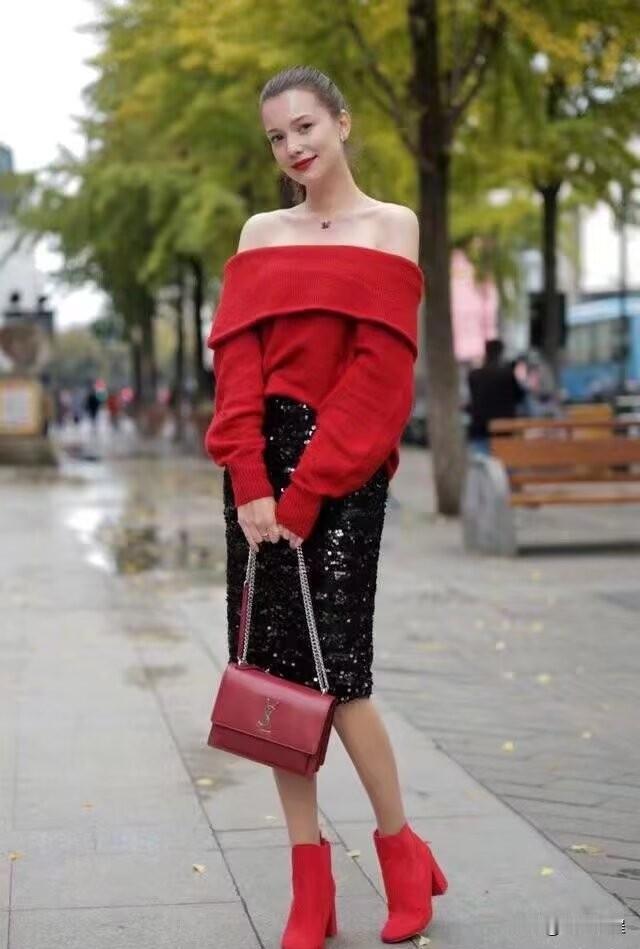 加拿大女孩人高马大，1.8的身高，一般高度的男孩还等什么？