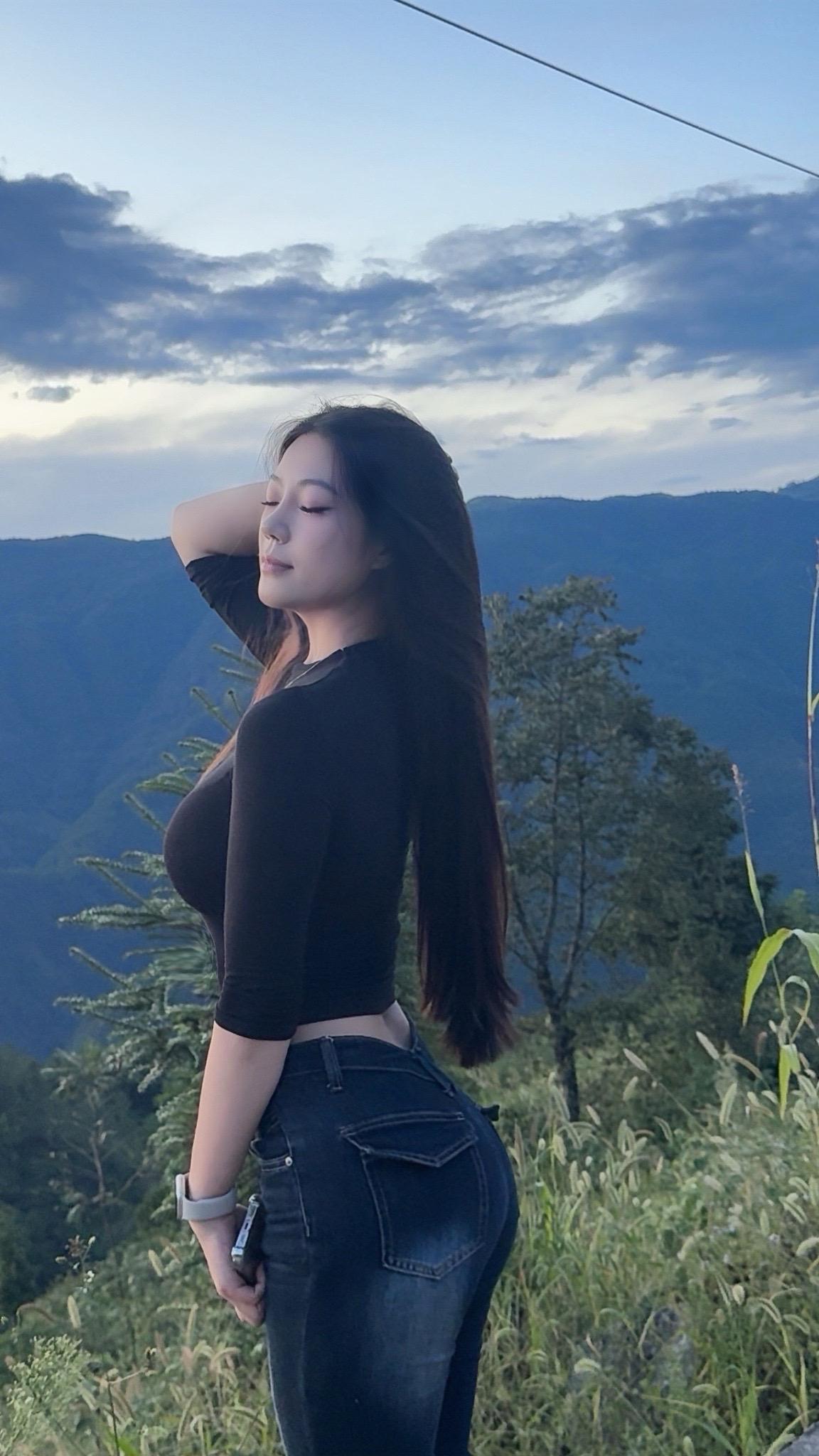 越过的从来都不是山 而是你心里数不清的执念