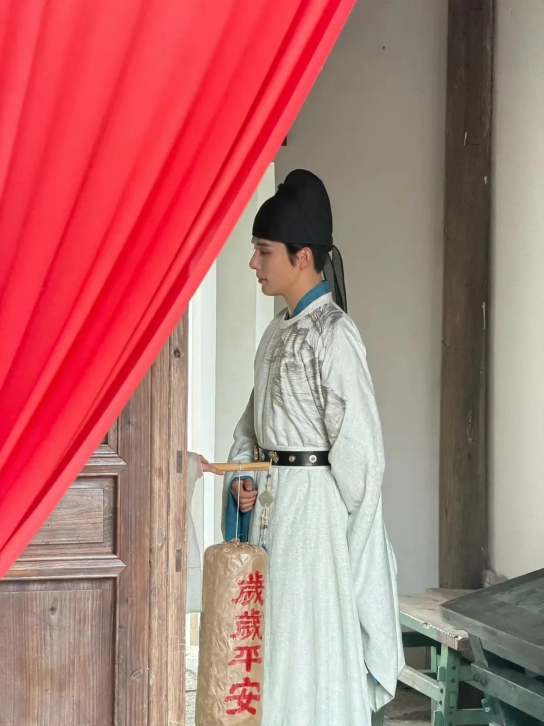 王安宇百花光影使者王安宇今年太稳了！白玉兰、金鸡、百花连续登场，踏踏实实闷声干大