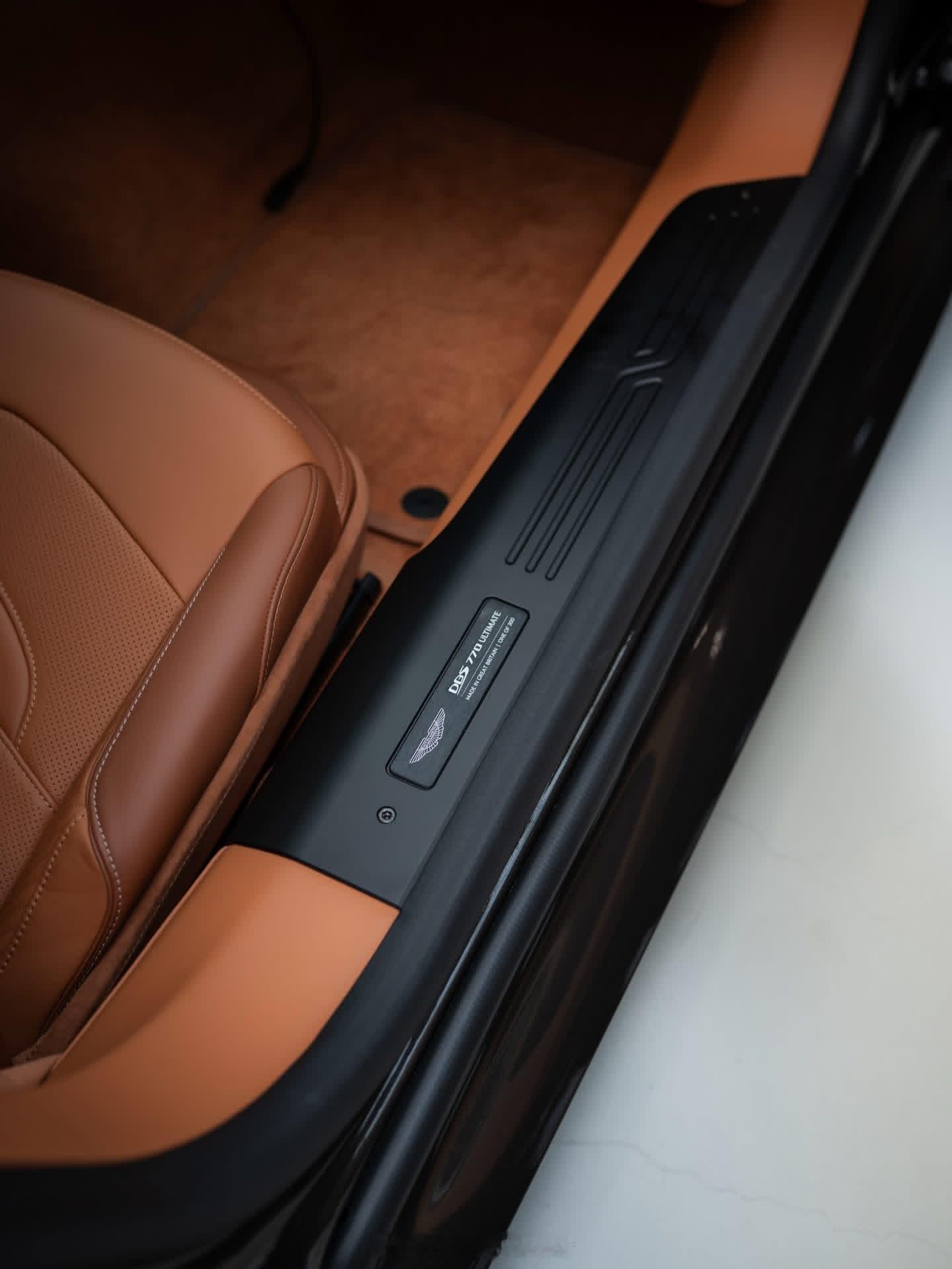 地球上最会造GT跑车的公司就是马丁了吧虽然跟牛马比起来保值性不太高但真的好看啊…