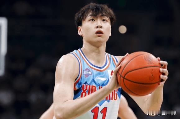 CBA常规赛半场战报：纳托尔17+5领衔 新疆66-49压制北控
 
首节开局新