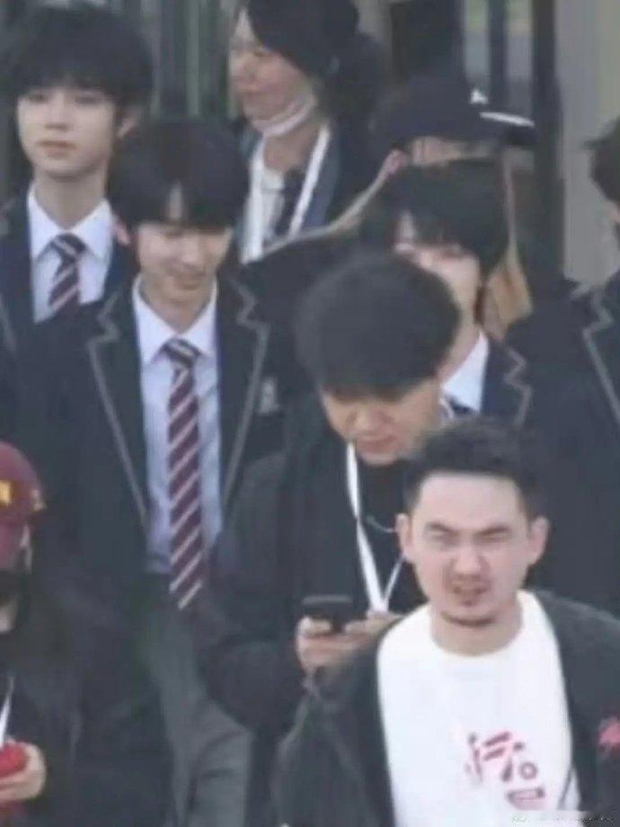 TF四代少年时代2开机生图我们的少年时代2开机生图小四四开机纯生图路透🈶王橹杰