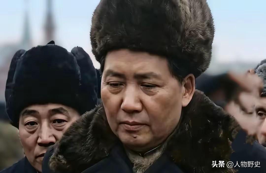 越复盘历史越震撼：毛主席的远见，从来不是事后聪明，而是事前看透全局

毛主席当年
