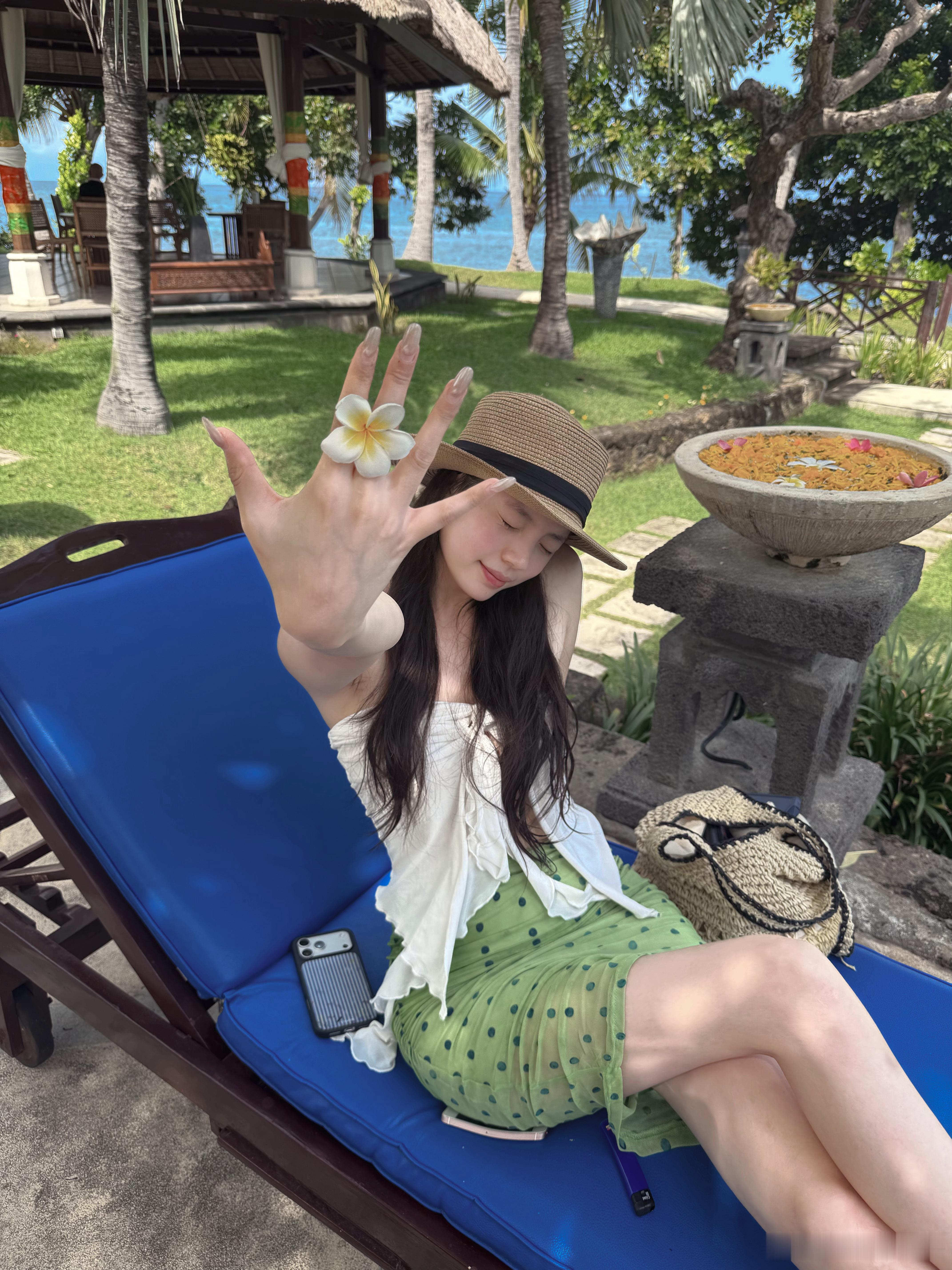 我也祈愿新的每年 我们都可以幸福 印度尼西亚·巴厘岛