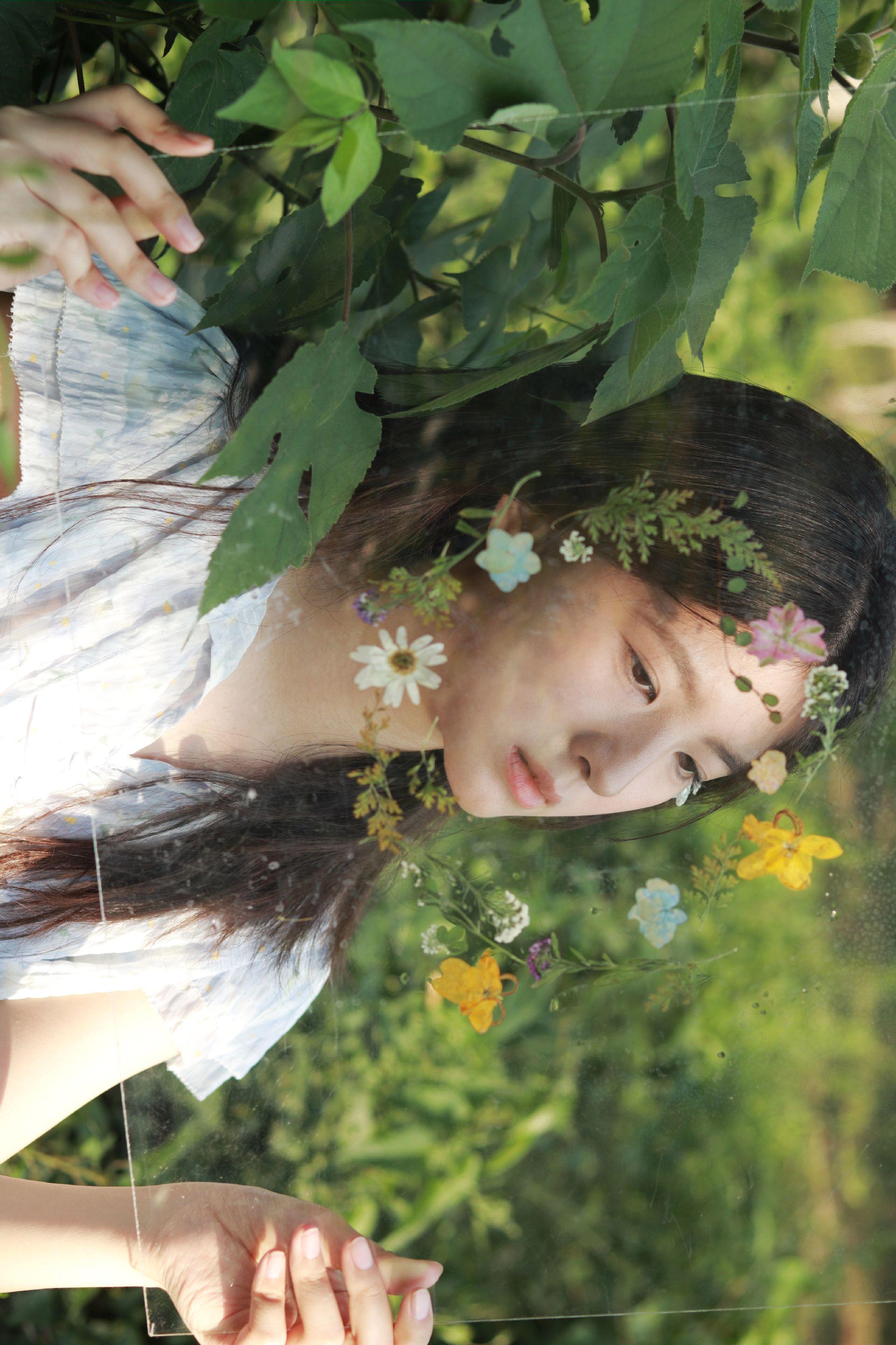 “我的夏日是被繁花覆盖的梦。”🧚‍♀️ 和小宝五月份拍的库存🌸
