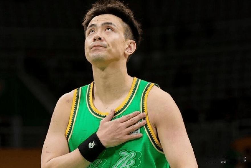 最值得信赖！威尔斯谈赵继伟：

“必须为赵继伟送上掌声。”

“他今晚是带伤出战