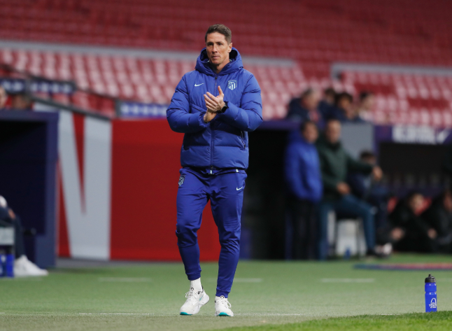 在出席活动时，马竞名宿费尔南多·托雷斯（现马竞B队主教练）谈到了青训、自己是否怀