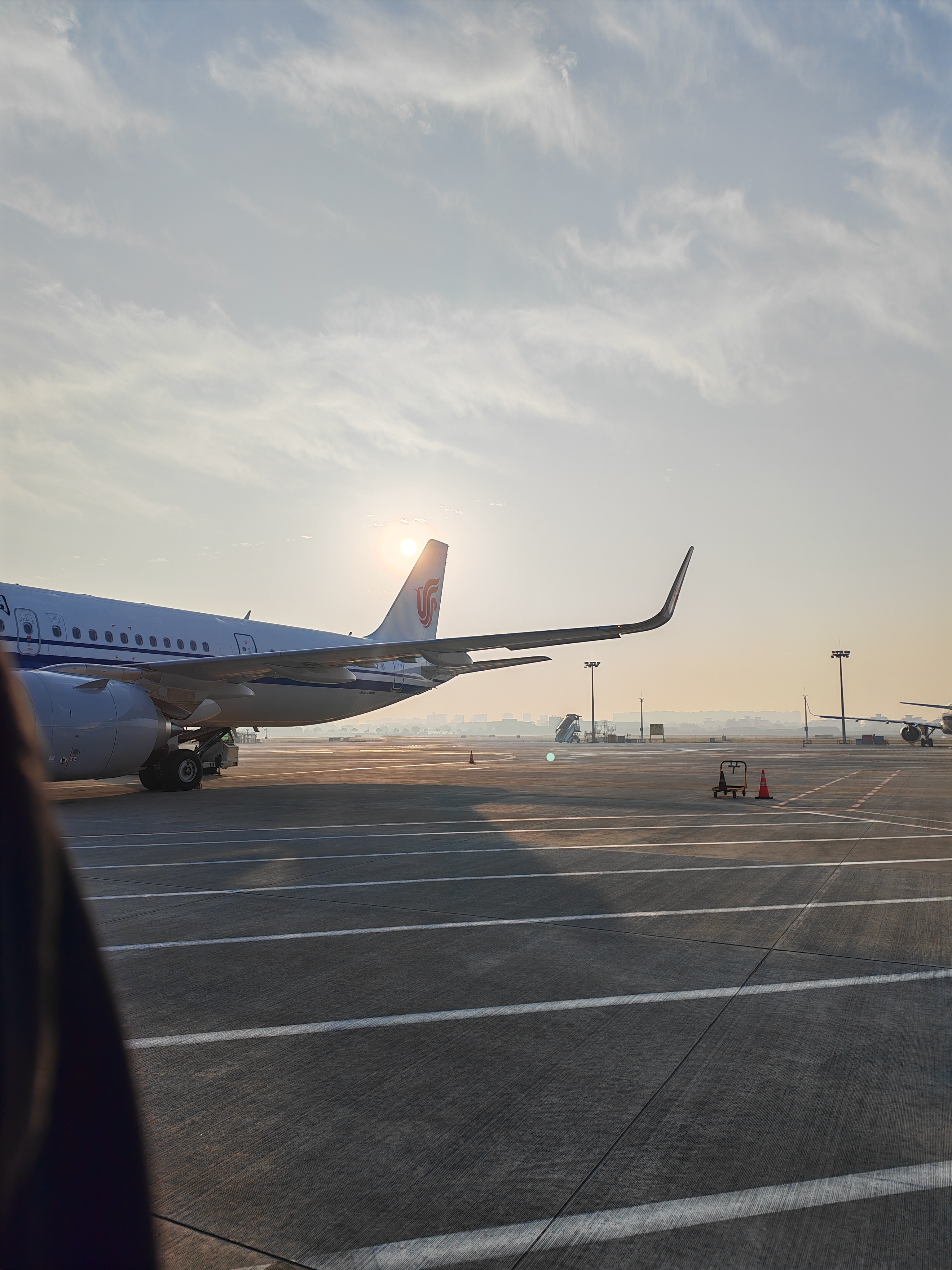 冬天里的大美中国这冬天的中国也太绝了！到处都是让人挪不开眼的美～ 不管是皑皑白雪