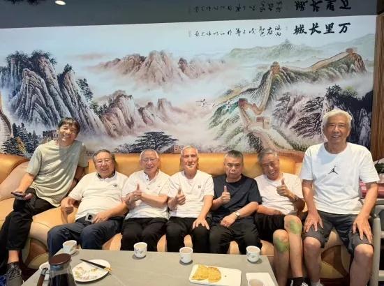 让人羡慕的长寿七兄弟！最大90最小71，长寿秘诀藏在家风里
 
长春焦家七兄弟团