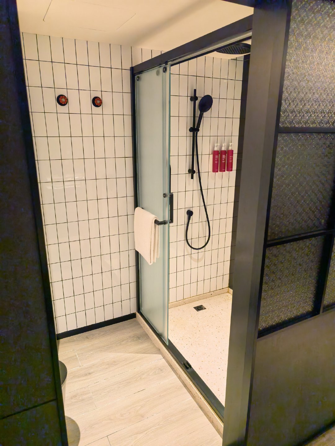 这么一间270，之前来了很多次重庆了，第一次住解放碑 ​​​