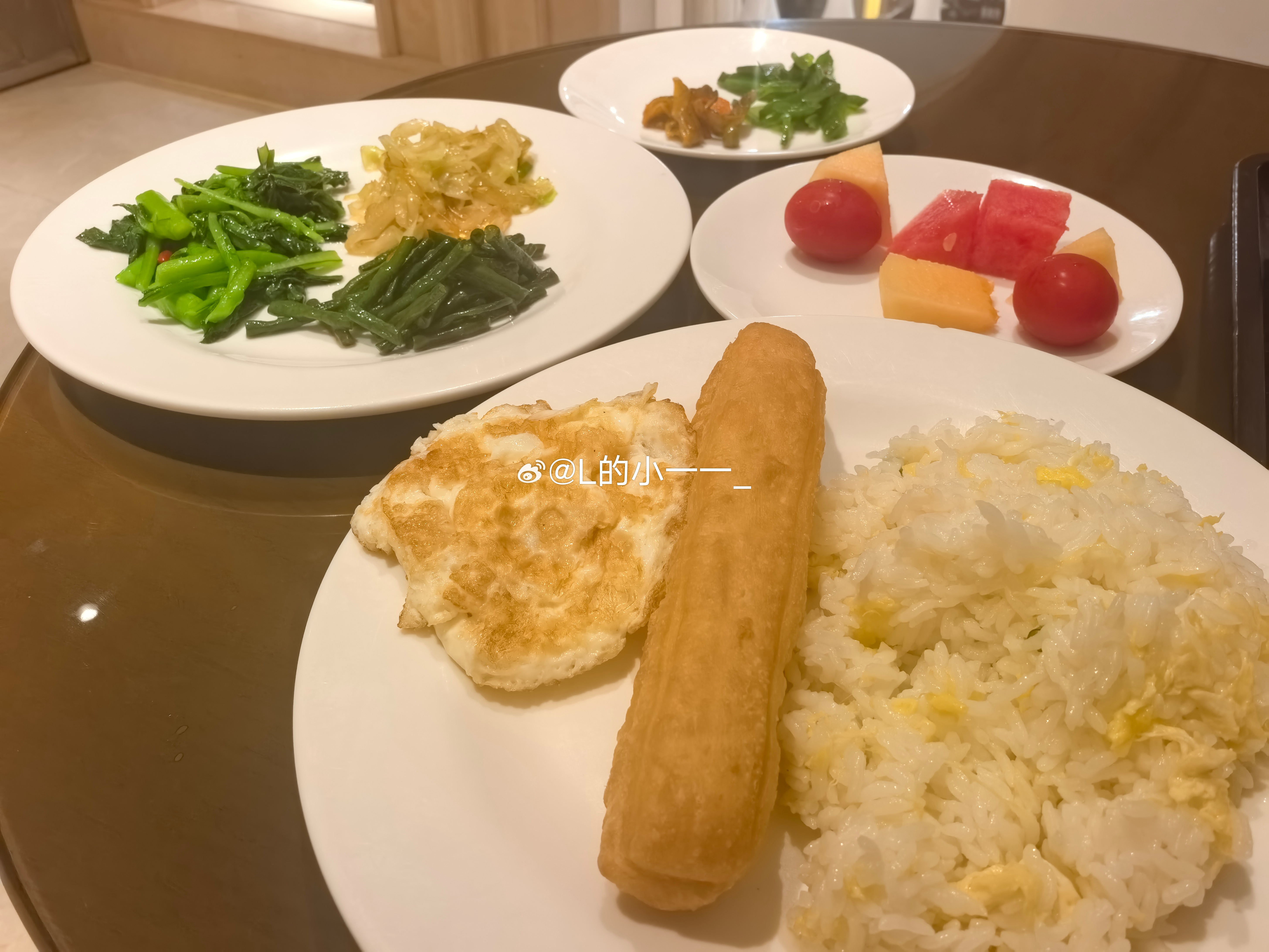 吃遍酒店餐厅之致亖量早餐。李一一的碎碎念