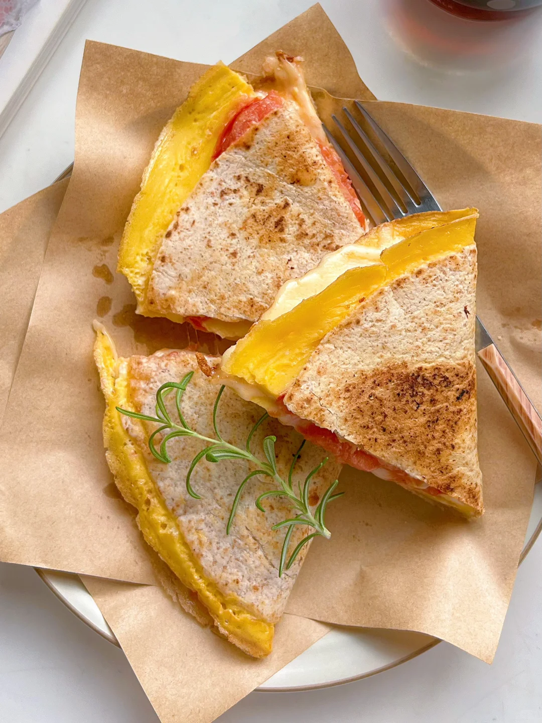 巨巨好吃的番茄鸡蛋芝士卷饼还记得吗？