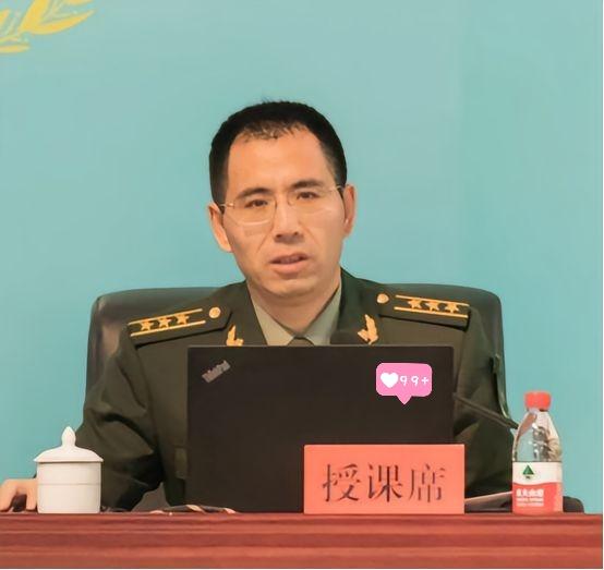 世间最珍贵的亲情，从不由血脉定义。在内蒙古的乡间土地上，上演了一场跨越四十余年的