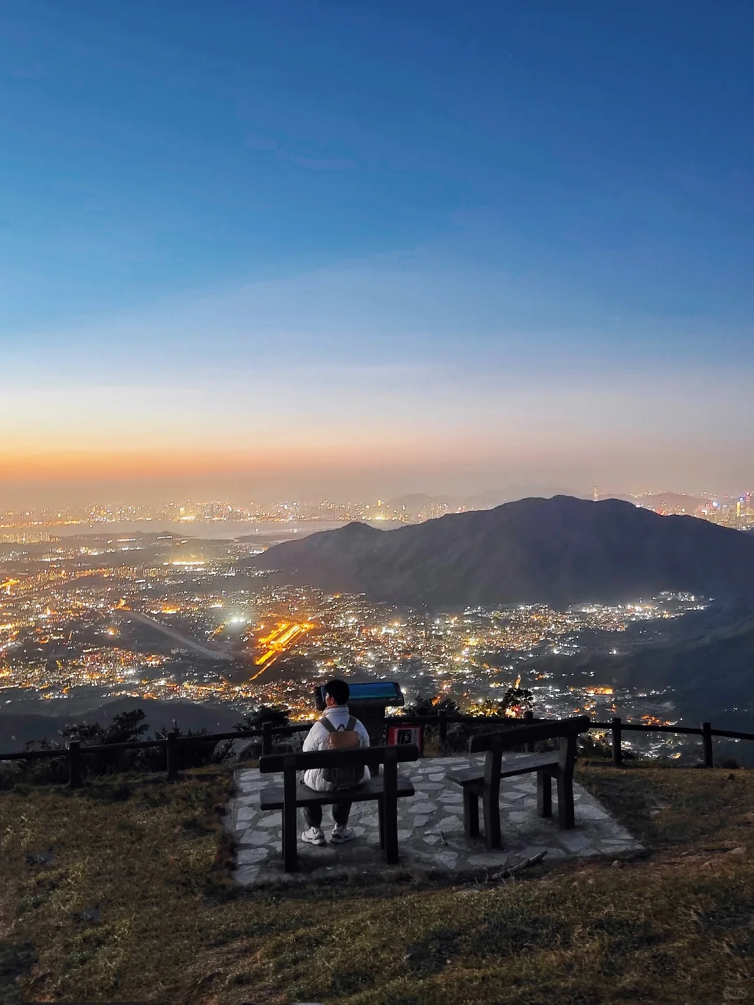 香港30分钟登顶⛰️真的爱惨落日下的爱乐之城