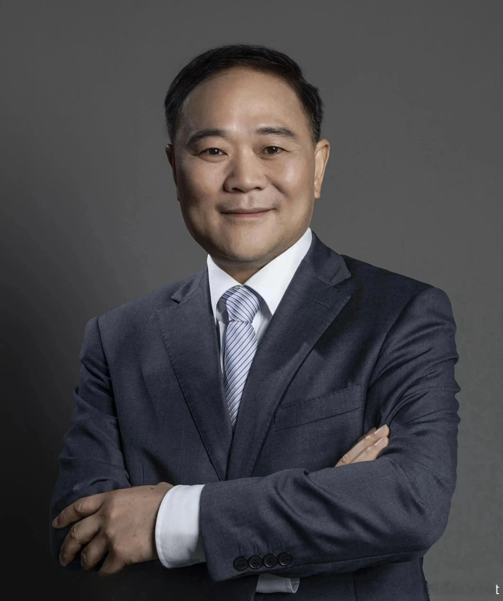 吉利汽车宣布管理层调整“汽车黄埔军校”迎来人事大变动吉利重磅人事调整落地：8月1