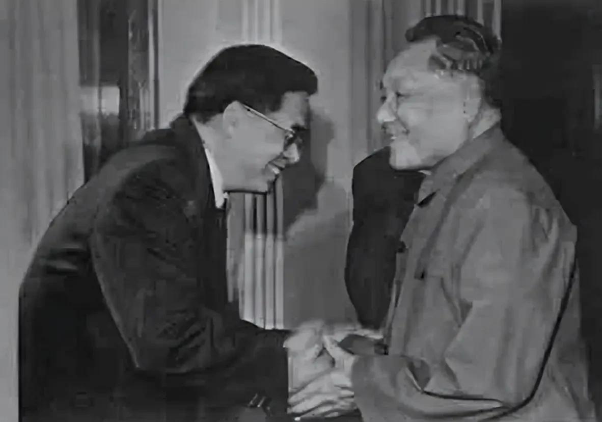 1979年，中美建交。陈济棠之子陈树柏（美籍科学家）向中科院院长钱三强写信表示自