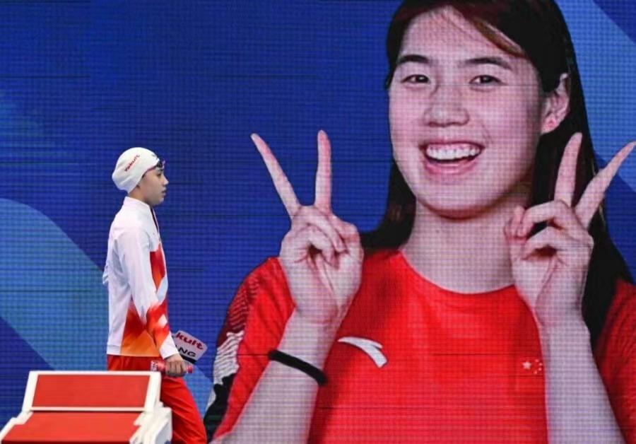 中国游泳队接受羞辱式药检，为何周继红不反对，任由别人糟蹋？

1、周继红担心，直