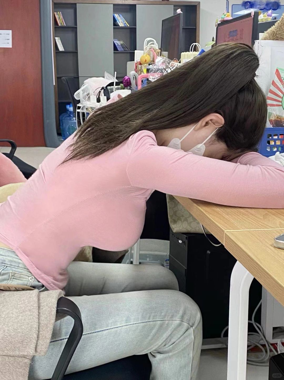 发现了实习生快速摆脱学生气的捷径...