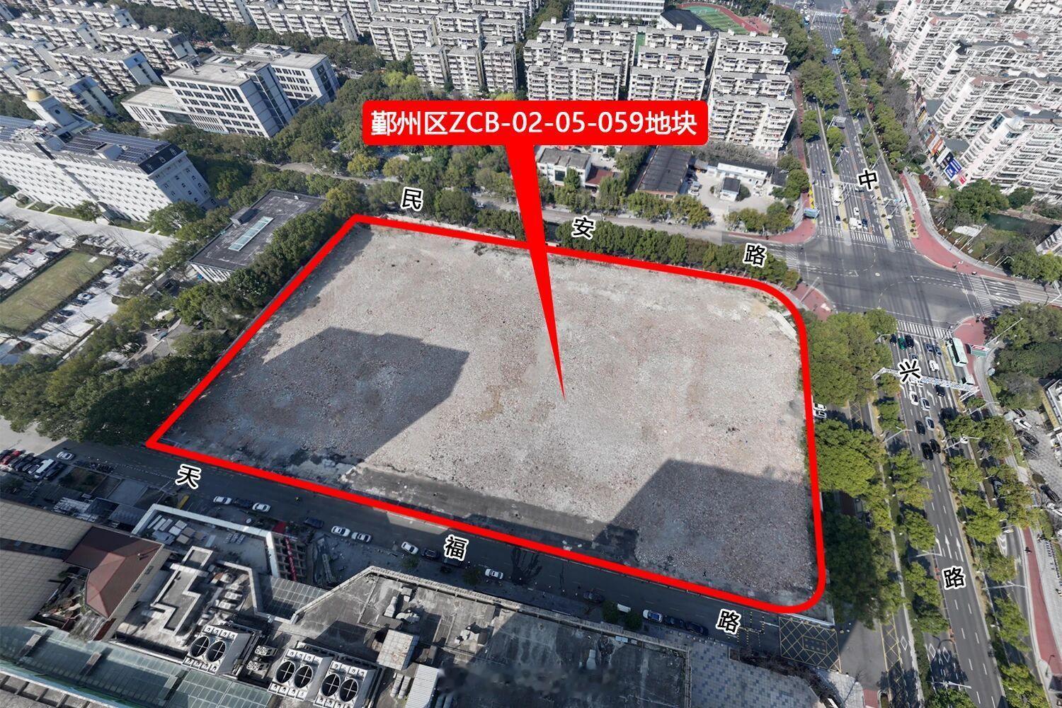 宁波老江东家乐福地块土拍竞价超激烈 5月29日，宁波老江东原家乐福宅地经6家房企