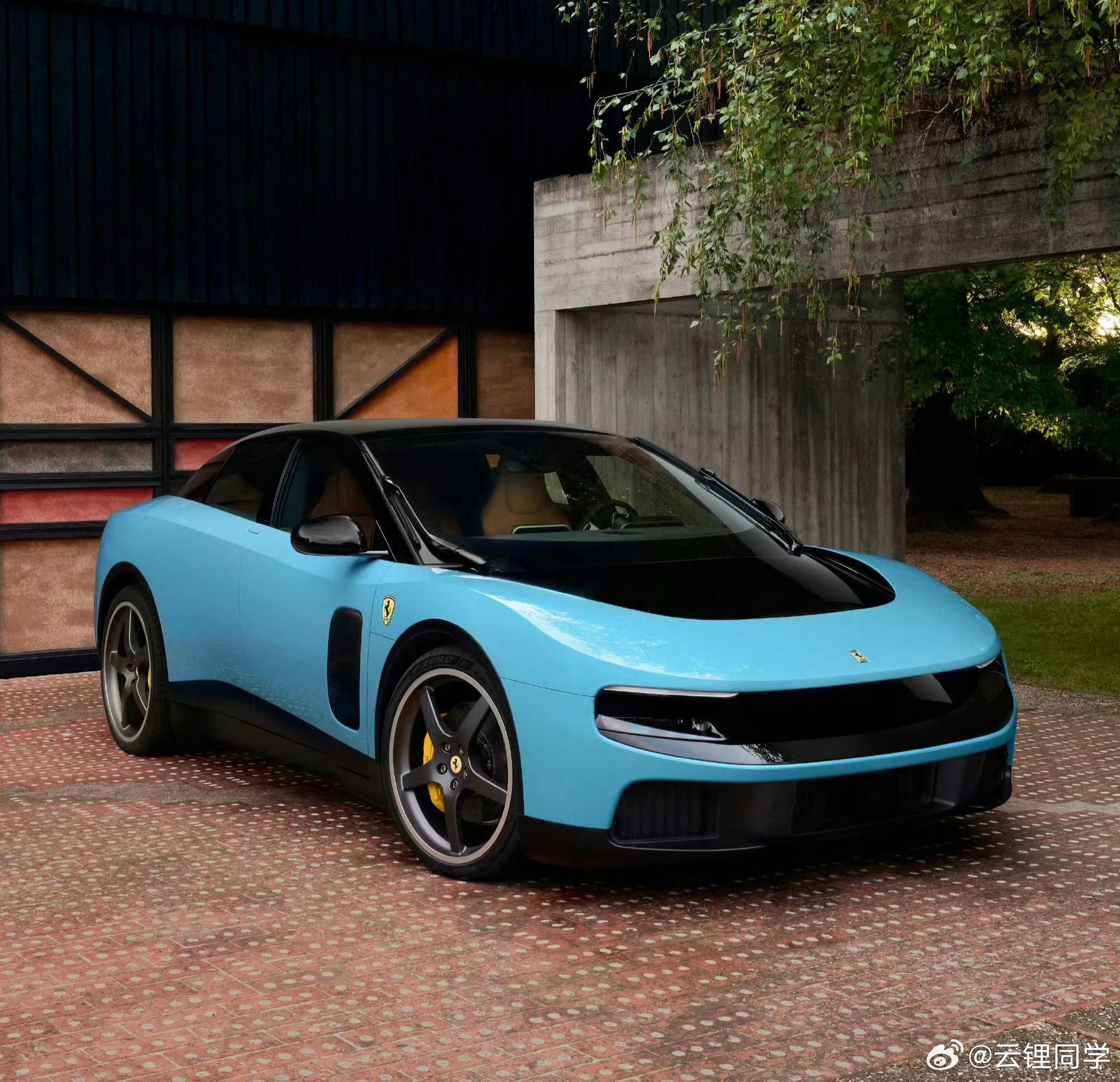 你觉得新出的Ferrari Luce帅吗？这个不用争论，你给TA上个绿牌看看就知