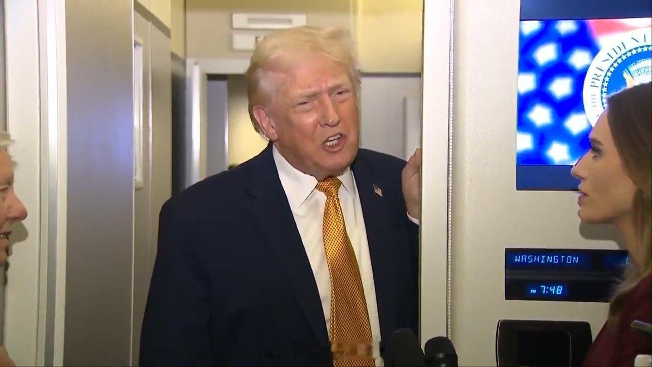 特朗普称没有必要对古巴采取行动；因为“古巴看起来正在走向衰落”在空军一号飞机，有