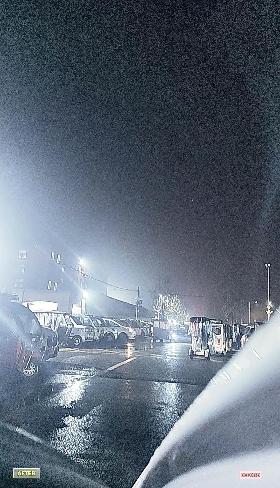 报了几天的雨终于下了校门口夜间模式 下雨的夜晚