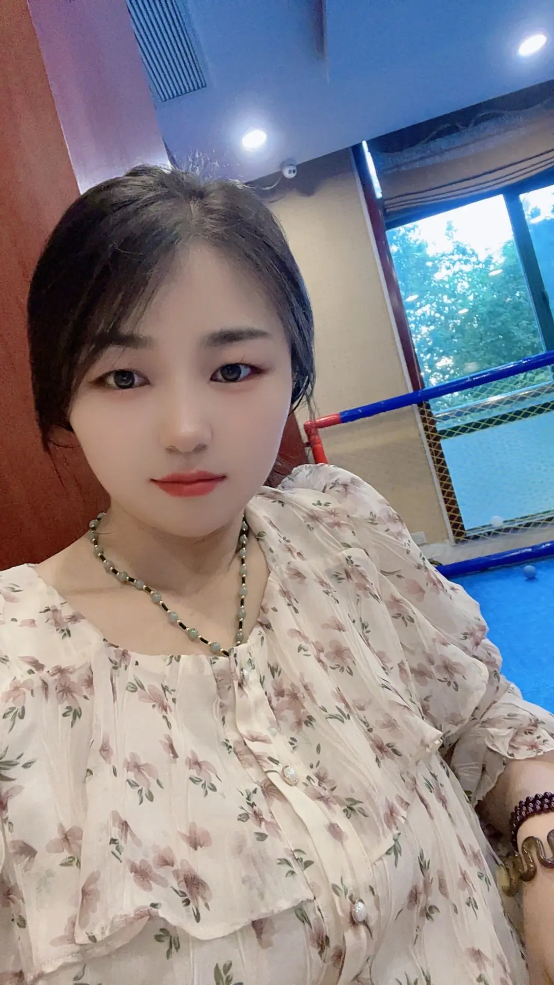 生活处处充满遗憾，我们竭尽全力演绎完美。