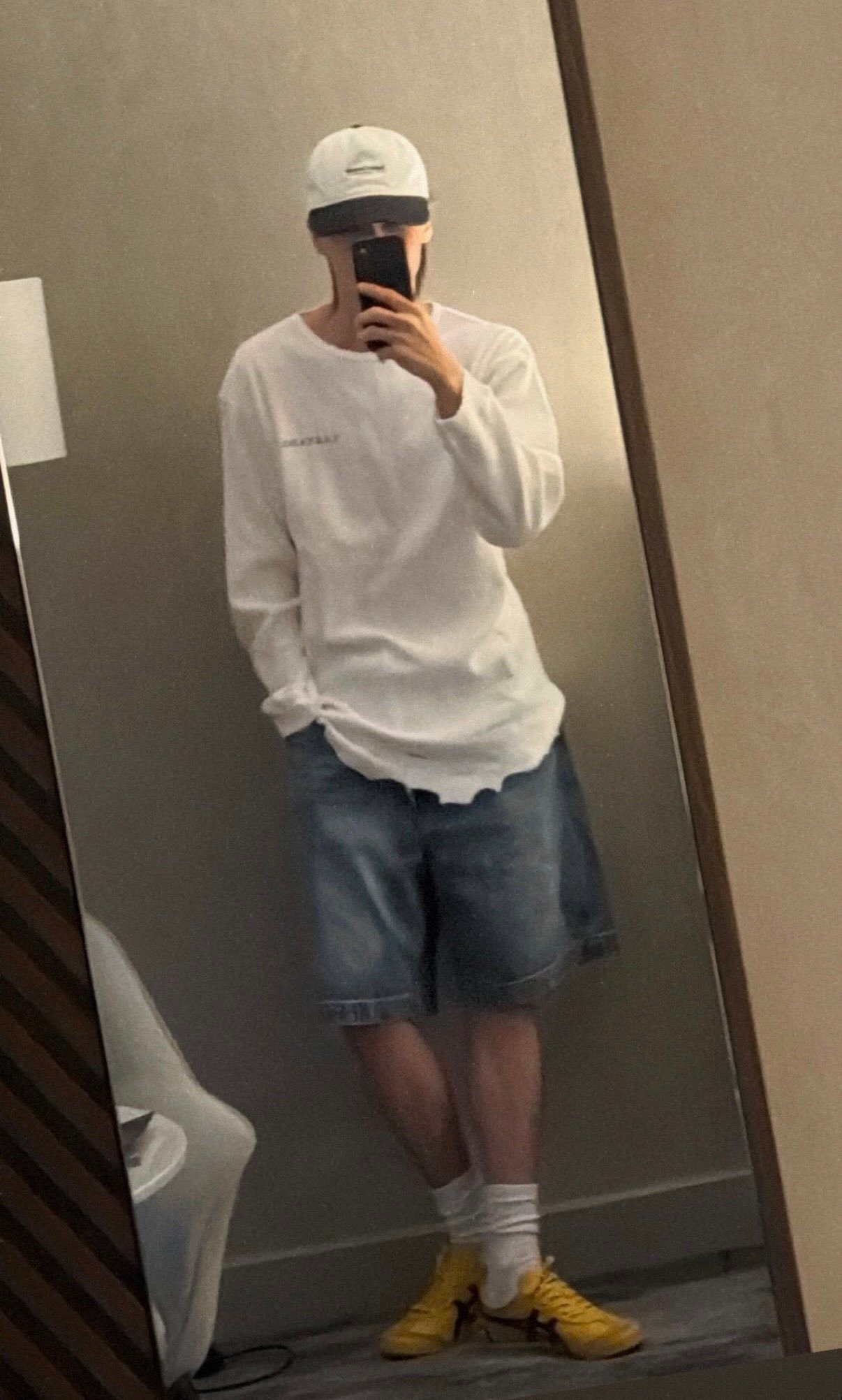 郑友荣  260628 友荣个人ins story更新 