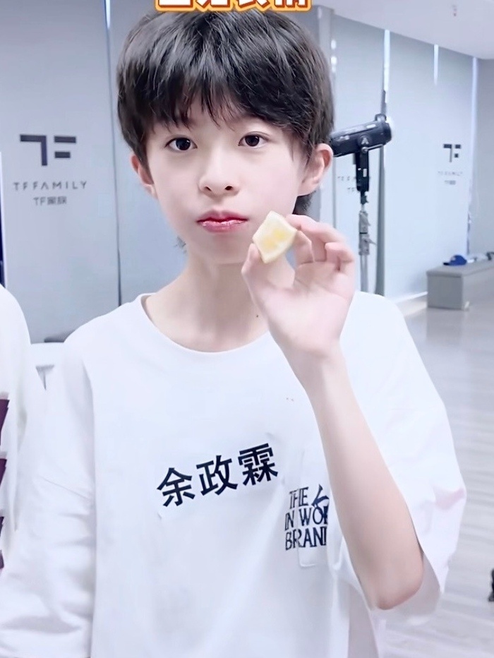 会不会有点太阔耐啦政霖 