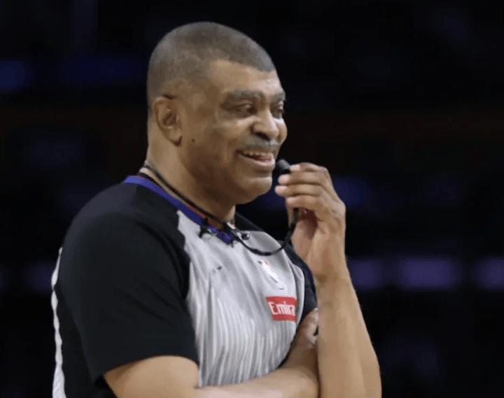 刚刚！NBA 官方突然公布了西部决赛 G2 的裁判名单。这一次，名单上的名字让所