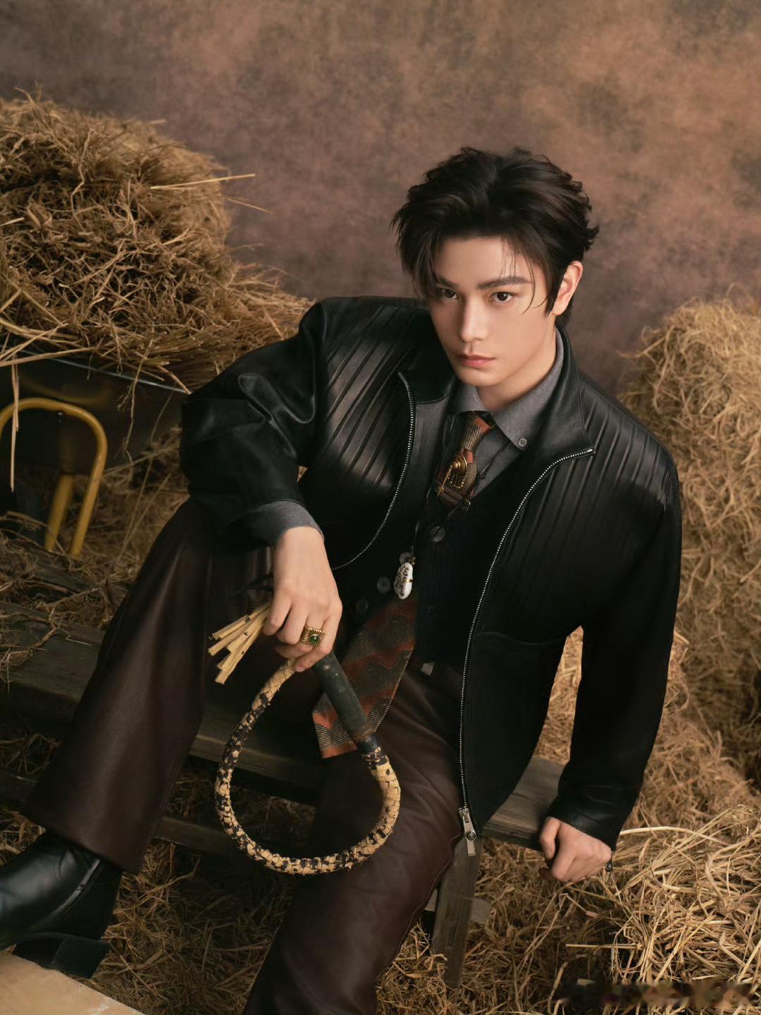 丁禹兮利落登场谁给丁禹兮打的腮红行啊 