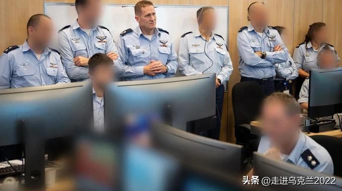以色列国防军报告称，“历史上最大规模的空袭”：约200架战斗机和500个目标
