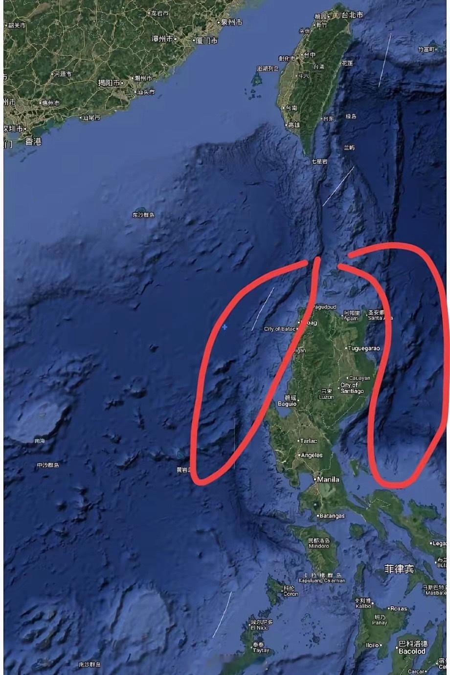 美国蒙了，肩并肩演习成了东大的陪练美日奥菲等七国搞了一个“肩并肩”演习，本来还想