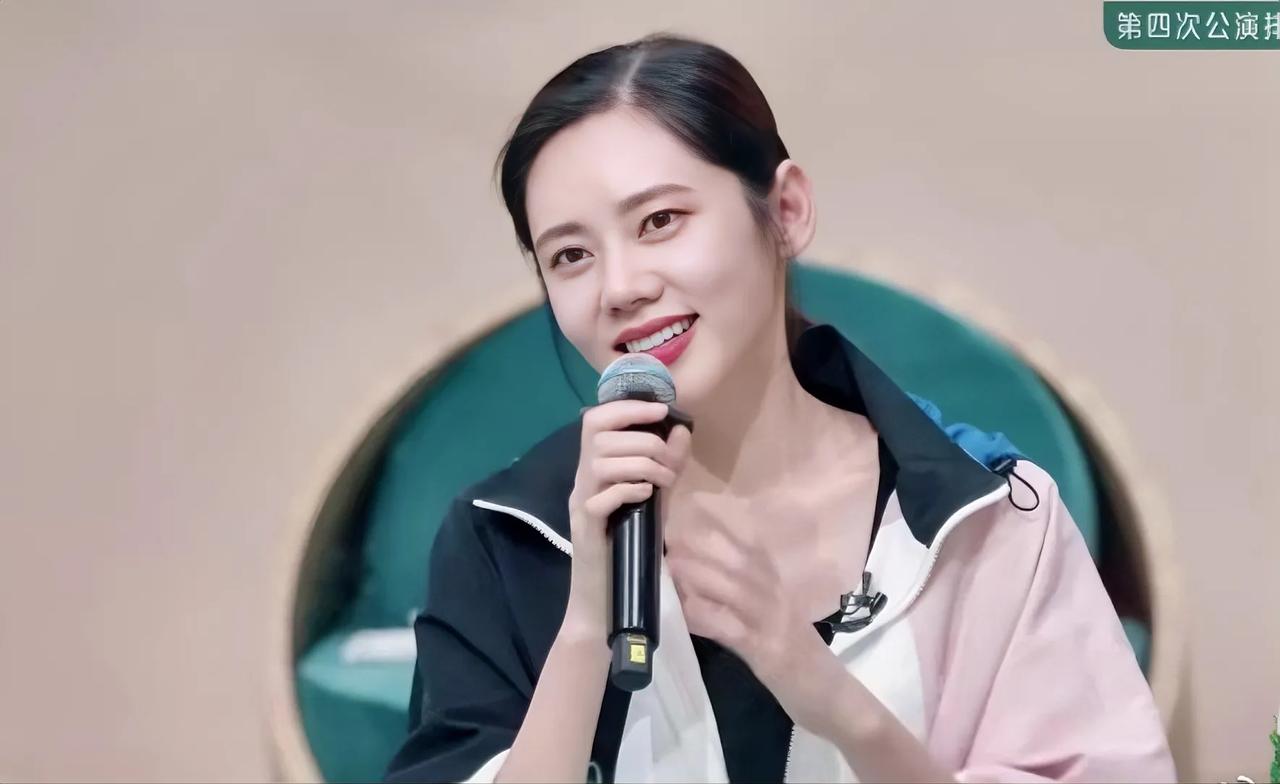 秋瓷炫被淘汰了，始终觉得有点可惜。
四公的排名变成了最后一名，多少还是与她在四公