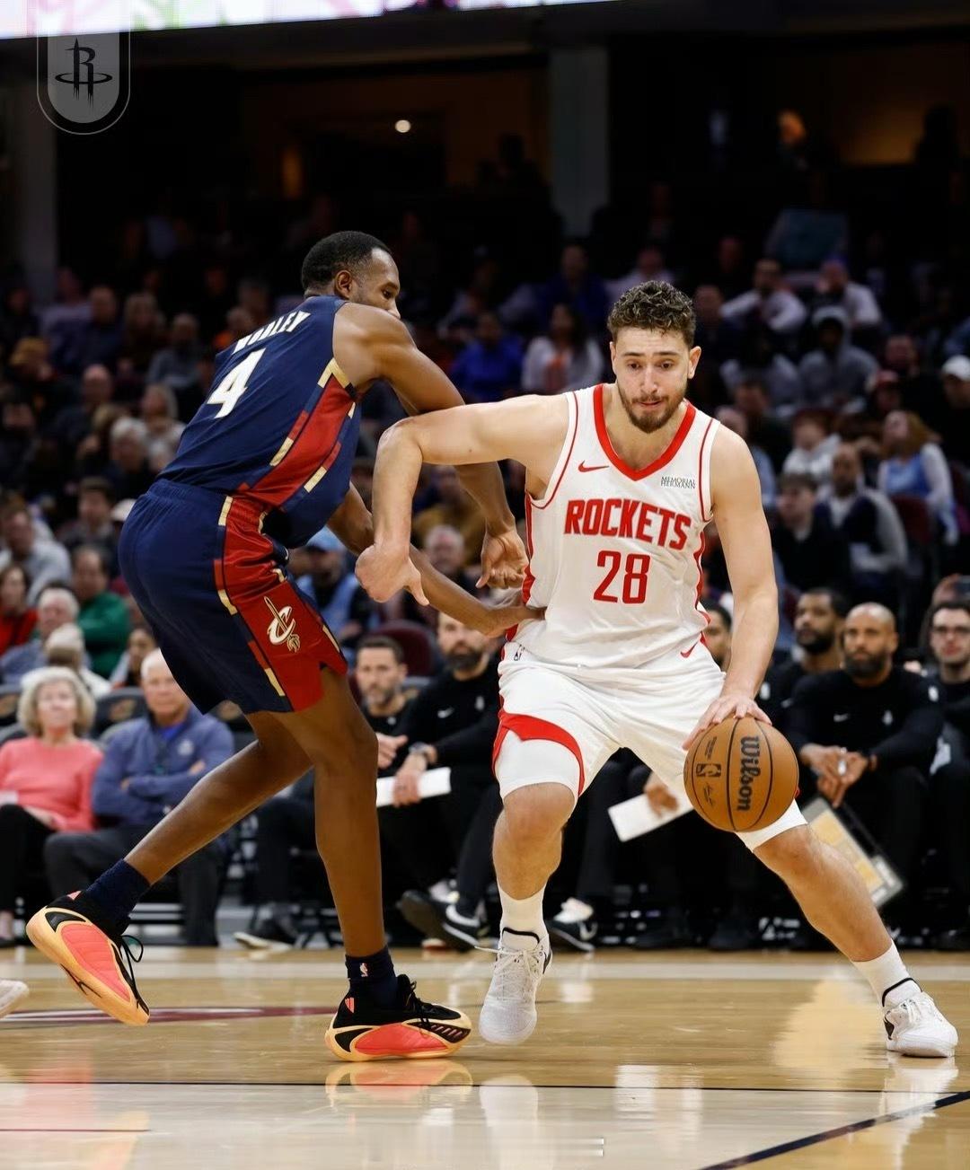 比赛预告：明日9:00，火箭主场迎战骑士，能赢吗休斯顿火箭骑士vs火箭篮球年末狂