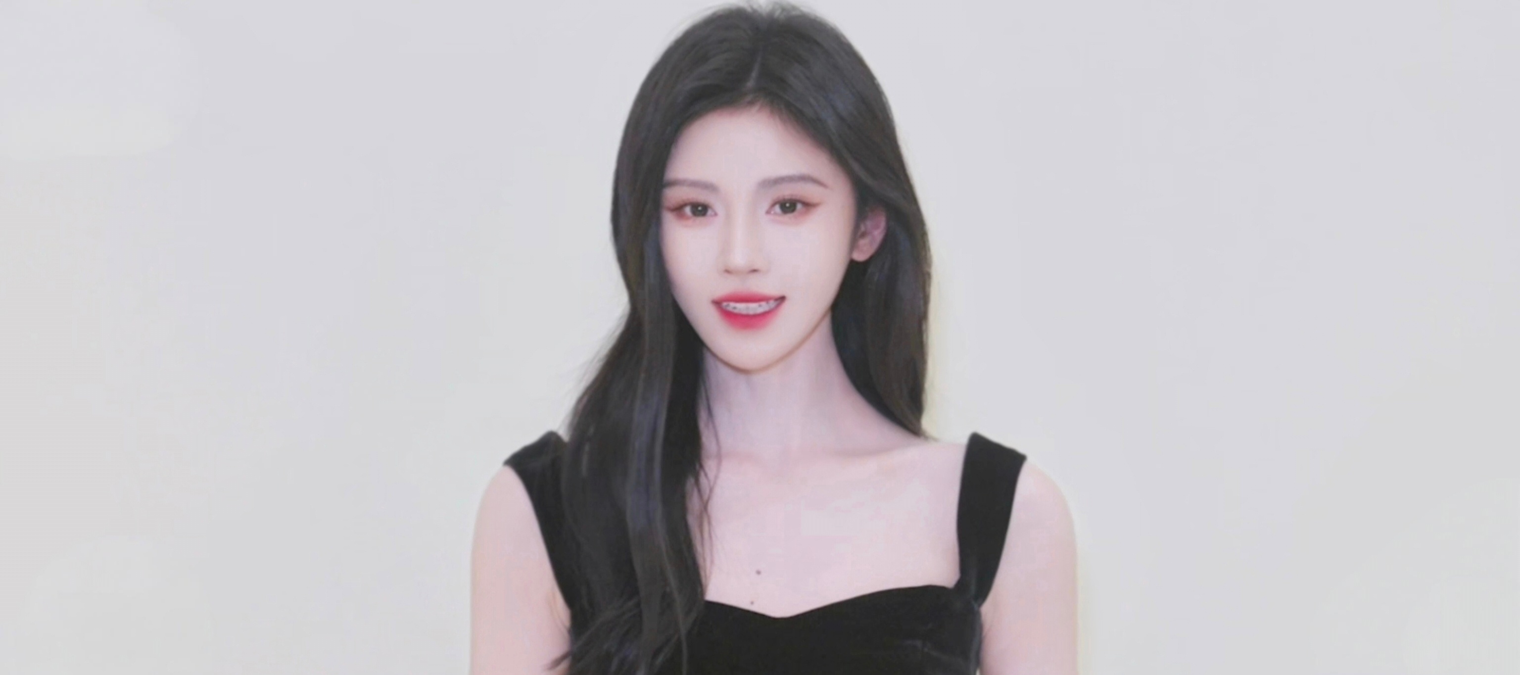 我们阿黛好美[期待]全明星助阵爱奇艺717 ​​​